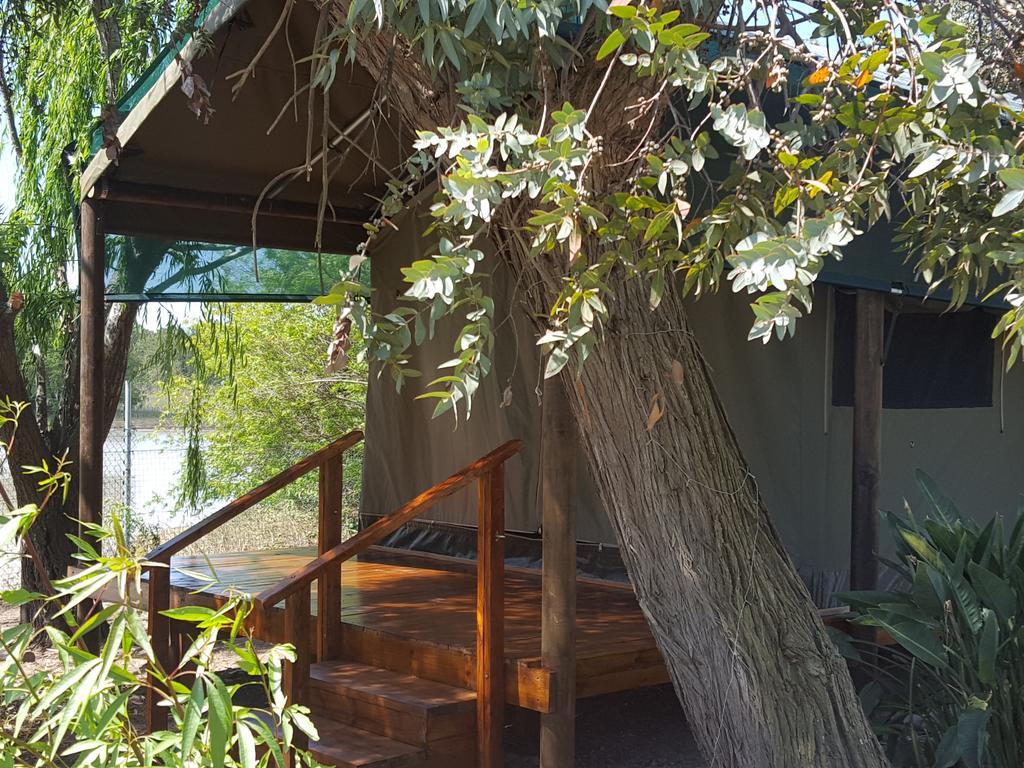 Hoopenburg Guesthouse Klapmuts Bagian luar foto